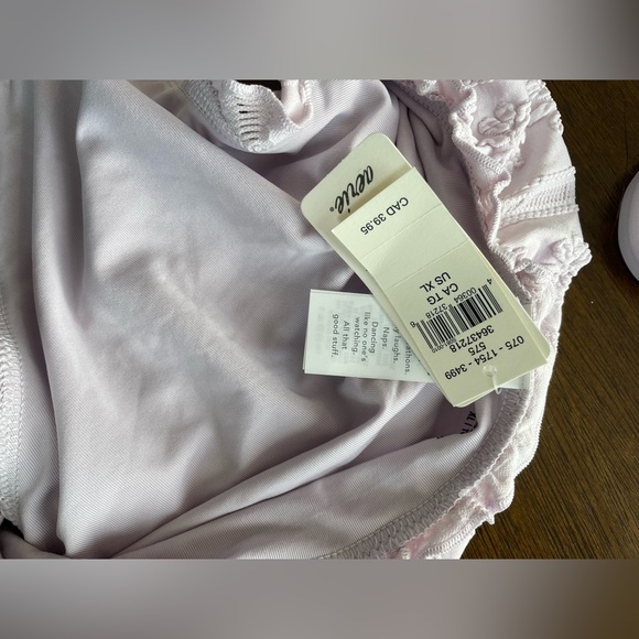 2/$20 🏷️ 💗 NWT Aerie Eyelet Cheeky Bikini set XL - Picture 10 of 11